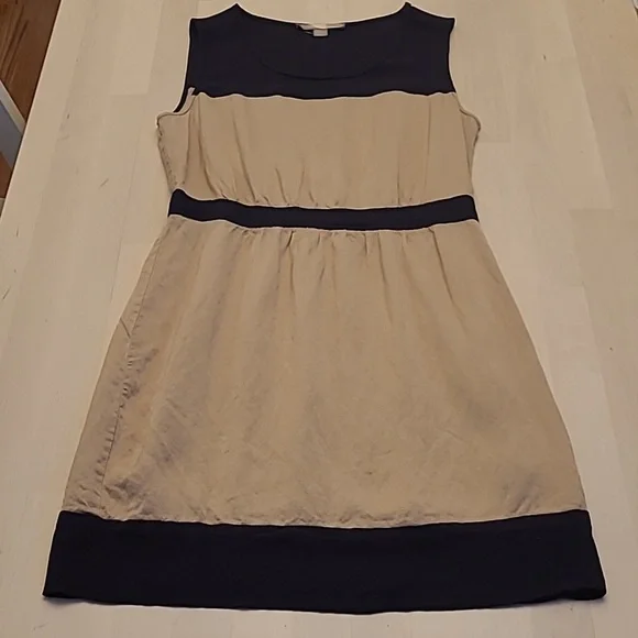 EUC Forever21 Linen Blend Black and Sandy Beige Mini Sleeveless Dress